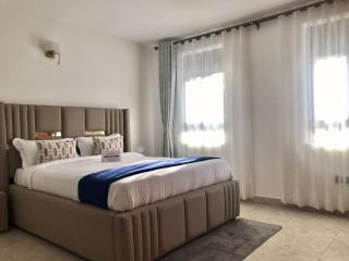 GEORGE SEECEE Suites Kiwatule - 2