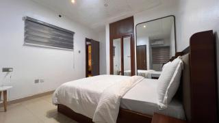 Hyde Farm Apartments - 2