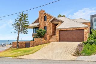 NEW! Rinn Na Mara - 9