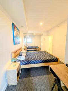 Brand New Cozy City Apartment with Balcony, Free Parking, Gym, Pool and Workspace - 6