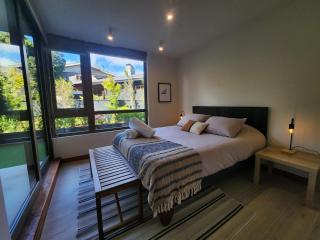 Moderno Edifício Frente al Lago - 3