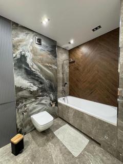 3х комнатная просторная квартира в центре города - 8