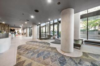Stylish Central Braddon 1 Bed, Pool, Gym, Parking - 2