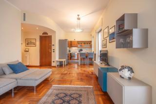 Elegance on the Hill - 800m to downtown - 6