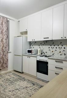 Апартаменты - Квартира на Правом Берегу - 4