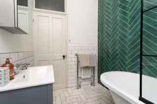 Wilford Retreat Parking Wi-Fi River Trent - Pass the Keys - 3