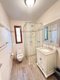 Bellevue Mare Luxury Apartments - by TA Leut Agency - 8