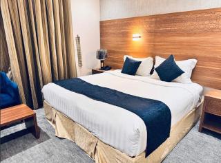 Rowaa Al Azizia Hotel - 8