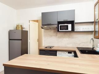New deco Apt with private yard 150m to RER bagneux - 9