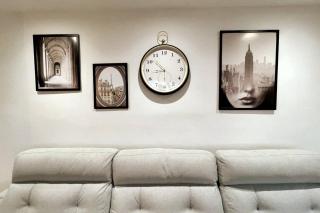 Lux 3-Bedroom Apartment In The Center - 4