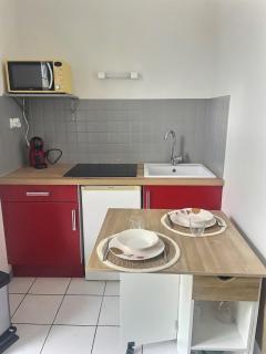 Studio Chill et Calme a REIMS ideal couples et professionnels - 8