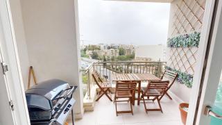View Point, Cozy Three Bedroom with BBQ - 8