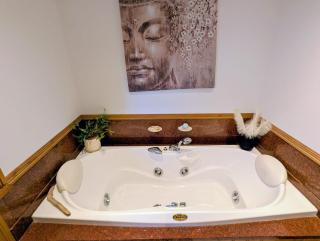 Charming two bedroom home - 1