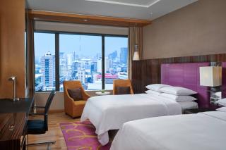 Renaissance Bangkok Ratchaprasong Hotel by Marriott - 9