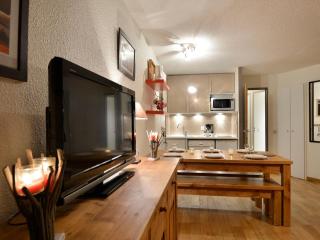 Charmant apt 6 pers rénové, ski aux pieds, balcon - Animaux admis - FR-1-181-2057 - 6