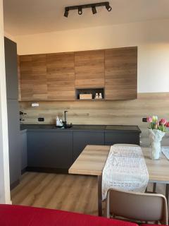 Appartamento con vista su Brunate - 5