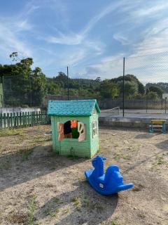 Cisneros Family House Garden Pool & Kids Area - 6