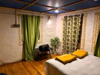 Lux 6BR ATV, Bathtub, Zoo, Telescope, Pool, Theatre - 4