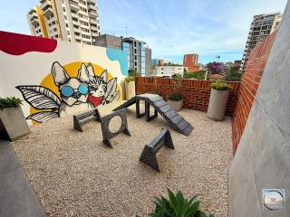 Central Location, Secure & Vibrant Night Life! - 2