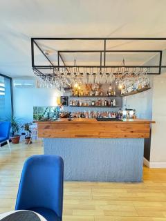 Elegance Sea View Aparthotel & In Orbi City Batumi - 8