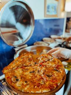 Elegance Sea View Aparthotel & In Orbi City Batumi - 4