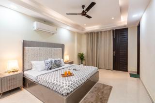 Homlee-Virasat 3BHK Flat Central DEL-Lift-Parking - 5