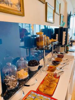 DOWNTOWN Centre in Batumi Aparthotel Orbi City - Batumi - 3