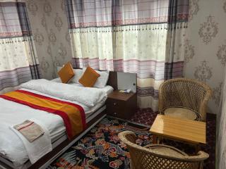 Paru Home Deluxe Service Apartments and Rooms - 9