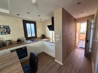 Comfortable apartment with sea view - 5