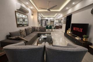 Guest Nest Luxury Hotel Serviced Apartments Facing Centaurus Mall Islamabad - 8