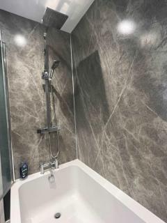 Stylish 1 Bed Ground Floor Flat & Private Garden - 5