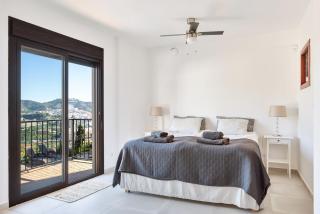 Dream Stay! 15 Guests, Big Pool with Heating Option at Extra Cost, Sea view! - 6