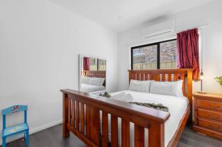 Spacious 4br free parking -ideal for work crews,family - 1