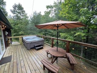 Muir Valley Vista- Hot Tub, Firepit, Pet Friendly - 6