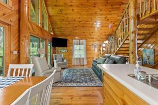 Birdsong- Hot Tub, Game Room, Firepit, WiFi - 1