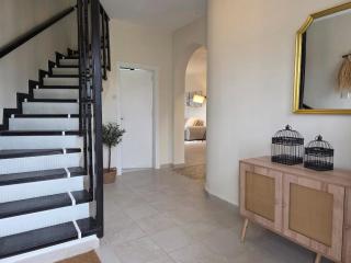 Ambrosia Townhouse by Staycom - 7