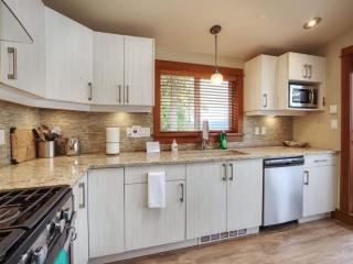 Going Coastal A - Oceanfront - Pet Friendly - 7