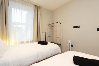 Principality Hideaway 3BR&2BA Family and Contractors - 1