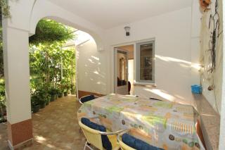 Apartment in Kustici with sea view, terrace, air conditioning, WiFi (3597-5) - 3