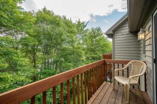 Deep Creek Village #34 by Railey Vacations - 9