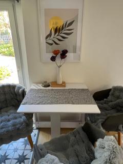 Ferieninrosengarten 1 Zi Appartement 190 cm Deckenhöhe ODER große 4 Zi DG WHG - Tullau - 3