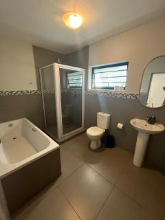 Nahoon View, Suite 2 - 4