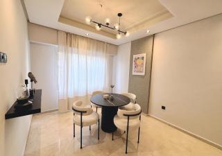 Grand Studio Moderne au Centre, Parking Privé - 4