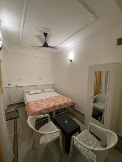 SHELAS HOME STAYs - 8