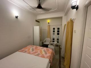 SHELAS HOME STAYs - 6