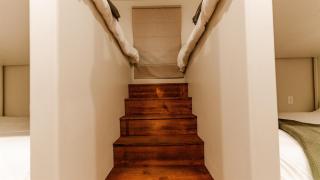 Newly Renovated, Cozy Mid-Lake Cabin Sleeps 10 - 6