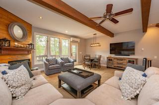 Fake It Till You Lake It by Railey Vacations - 6