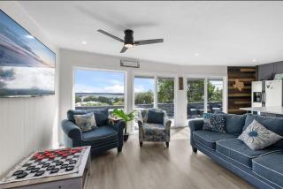 Premium 4BR Canyon Lake Getaway, Comfort and Views - 6