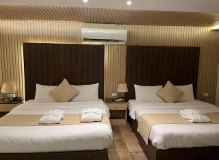 New Blue Pyramids Cave - 5