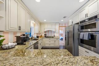 Tropical Tee - Putt Putt - Pool - Hot Tub - Bikes - 1